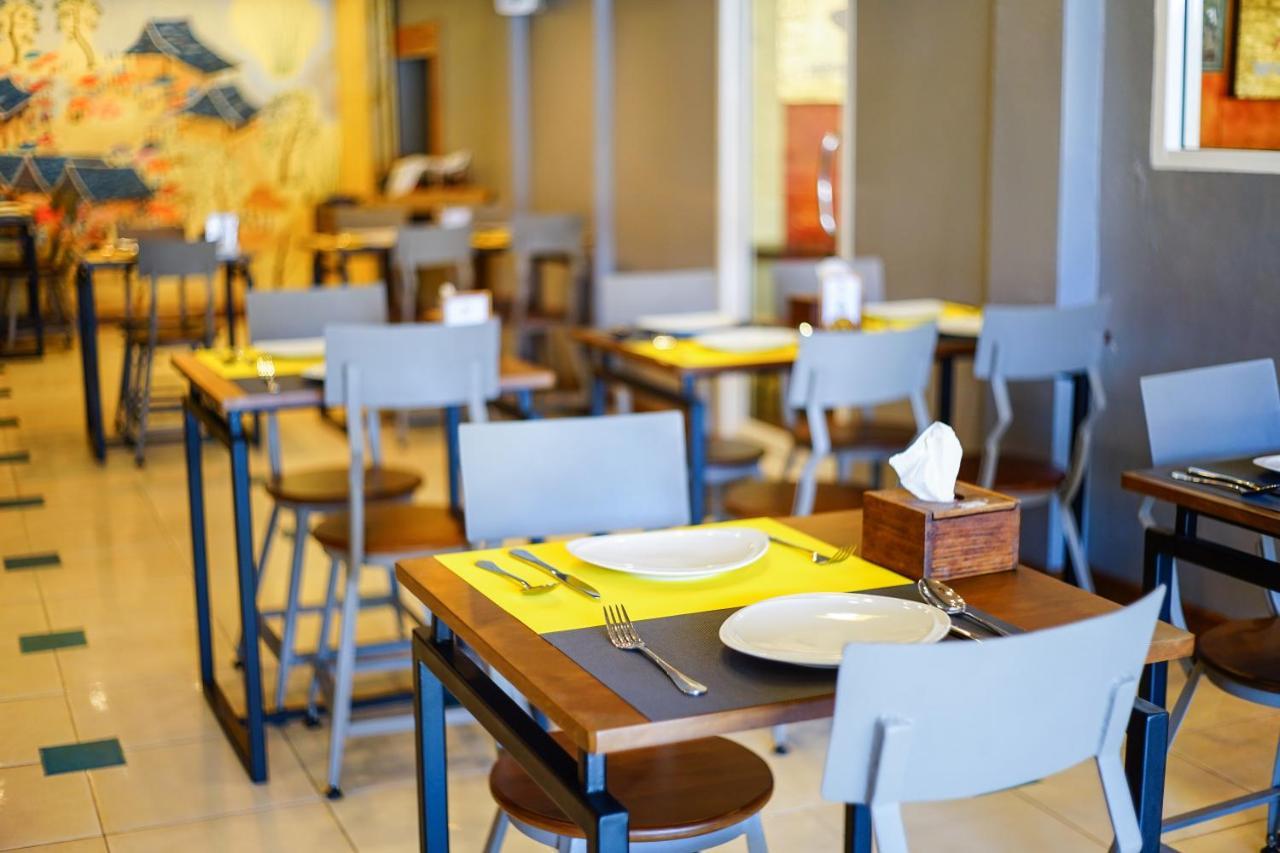 Parasol Inn Chiang Mai Old City Hotel 外观 照片