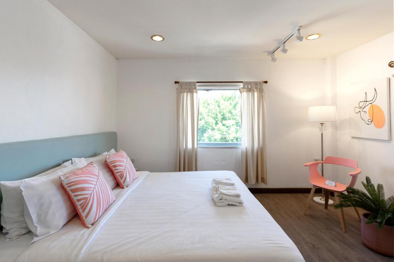 Parasol Inn Chiang Mai Old City Hotel 外观 照片